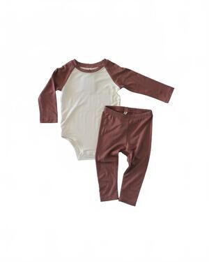 NEW BABYSPROUTS kid's copper raglan set in red